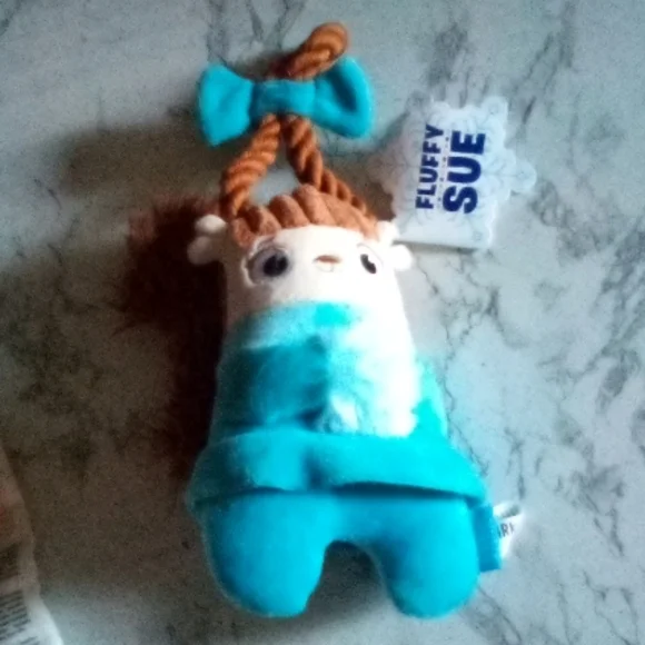 3/$30 NWT Bark Box Toys Christmas - Fluffy Sue - Tug-O-War Squeaky Crinkle Toy - Picture 1 of 7